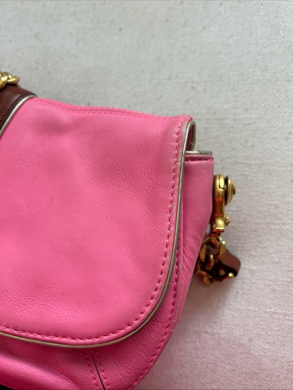Y2K Juicy Couture Barbie Pink Leather Flap Shoulder Bag with Crystal Heart - Picture 11 of 11